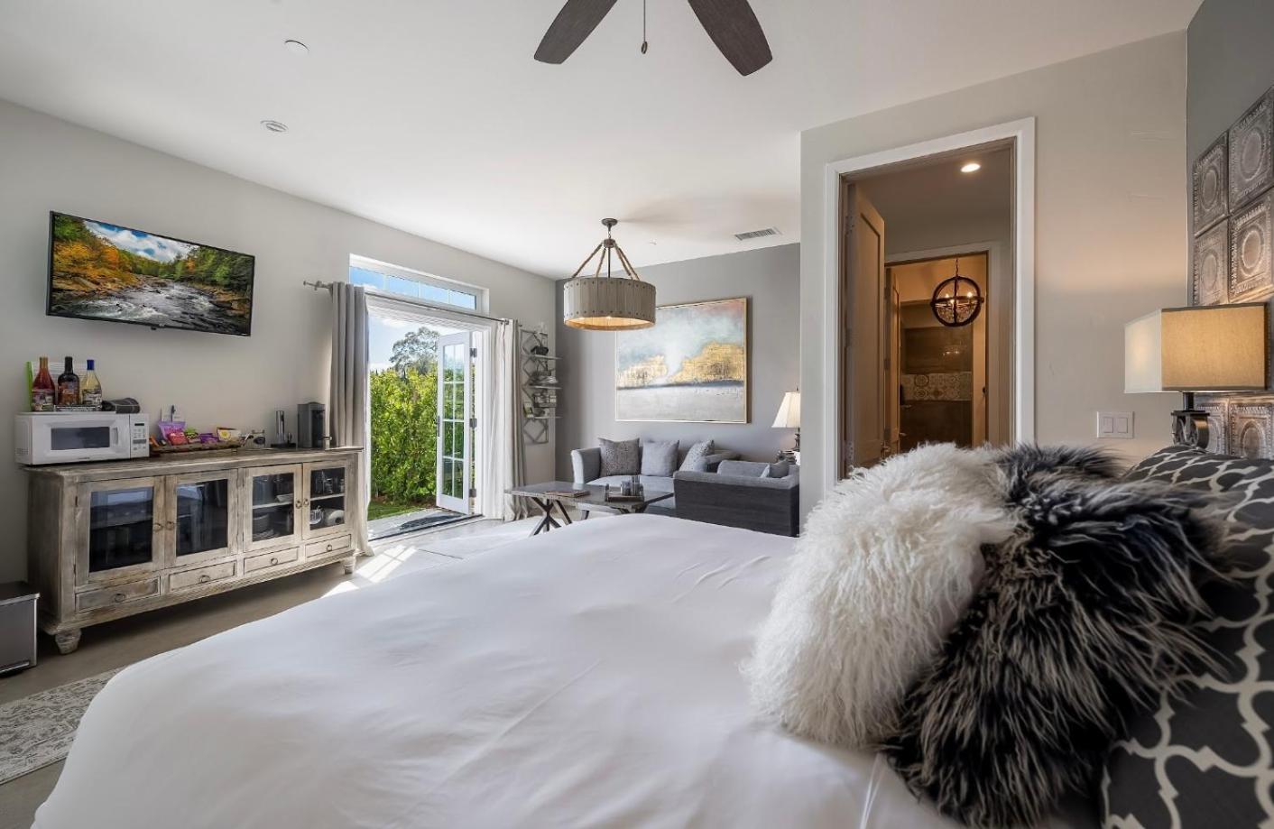 Domaine Chardonnay Bed and Breakfast Temecula Exteriör bild