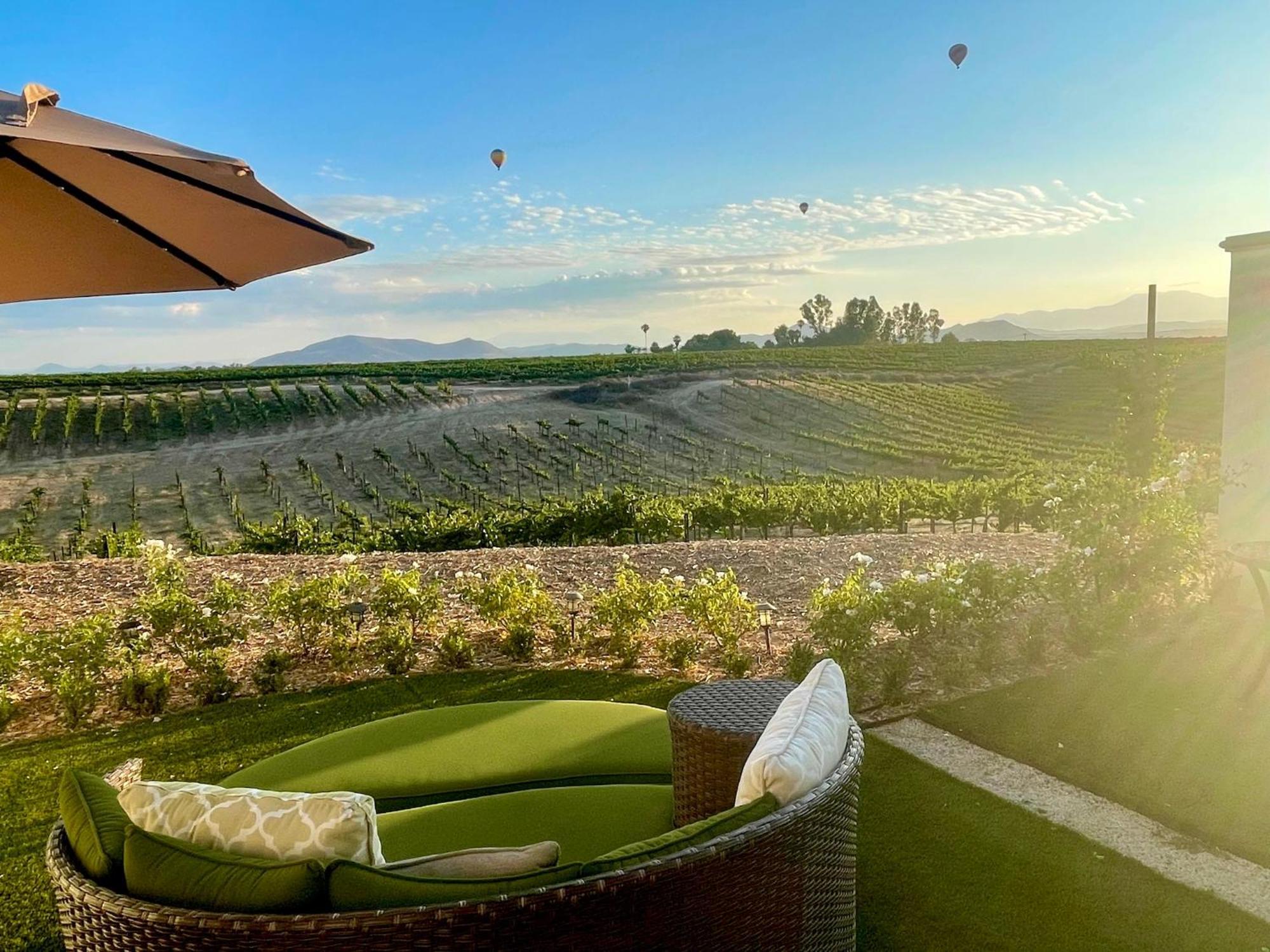 Domaine Chardonnay Bed and Breakfast Temecula Exteriör bild